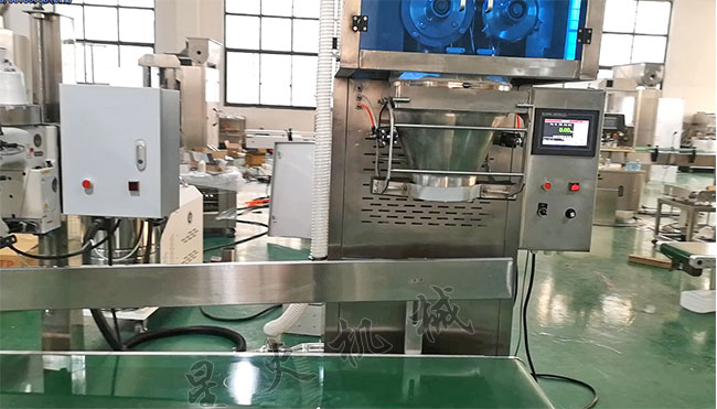 添加劑自動(dòng)稱重定量灌裝機(jī)