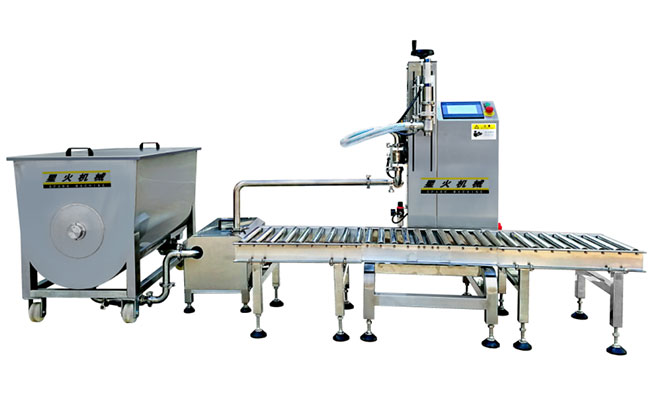 星火大桶醬類稱重灌裝機(jī)實(shí)拍