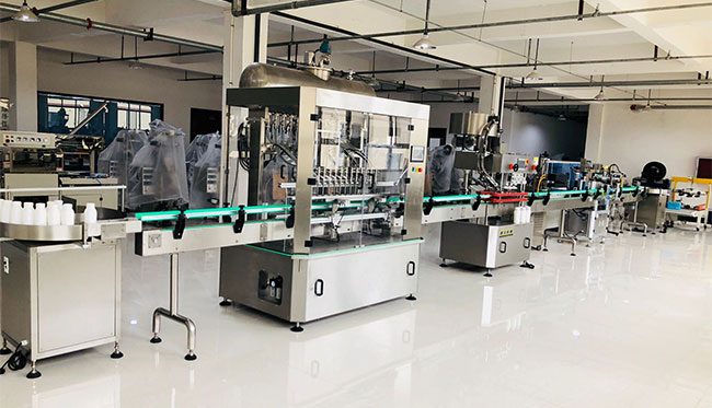 星火液體定量灌裝機(jī)設(shè)備展示