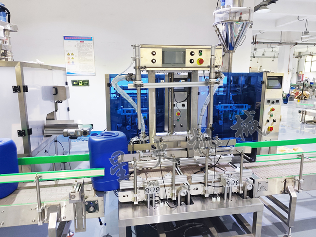 5-25千克南京稱重灌裝機實拍